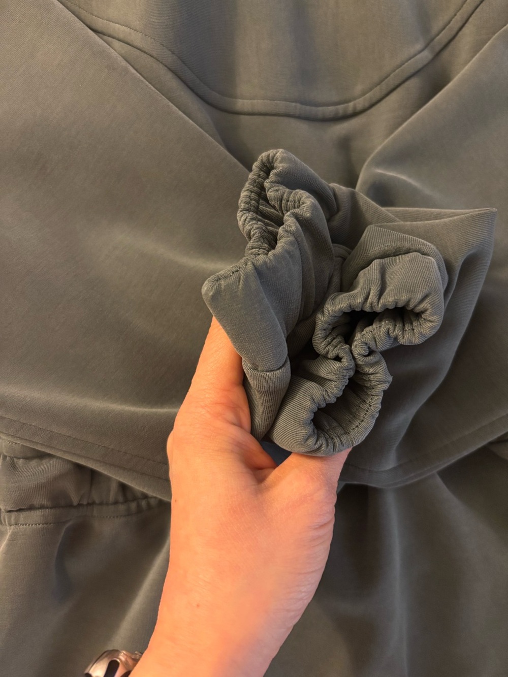 Lululemon Cinch waist Softstreme zip jacket - Picture 2 of 8